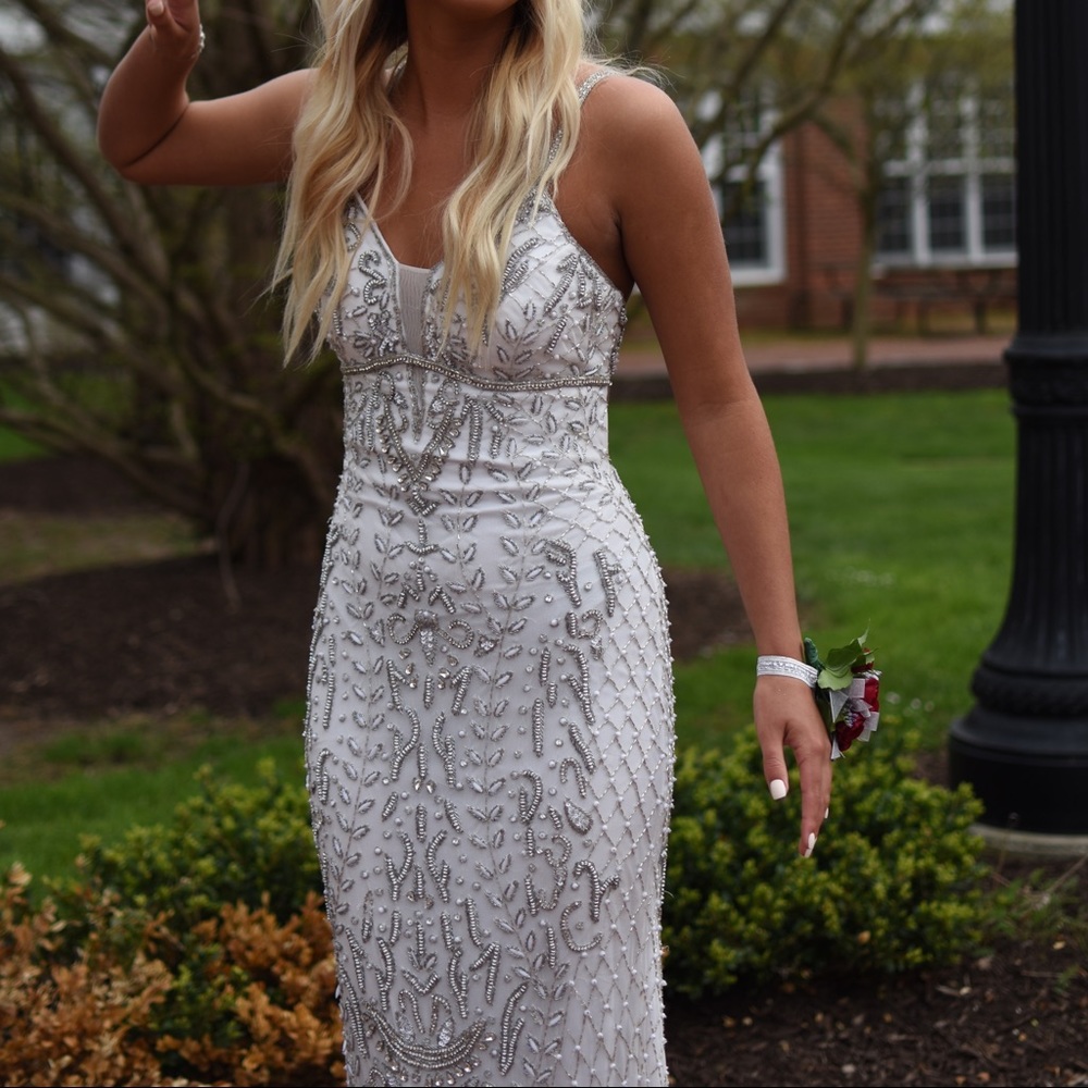 Prom Dress - Picture 2 of 7
